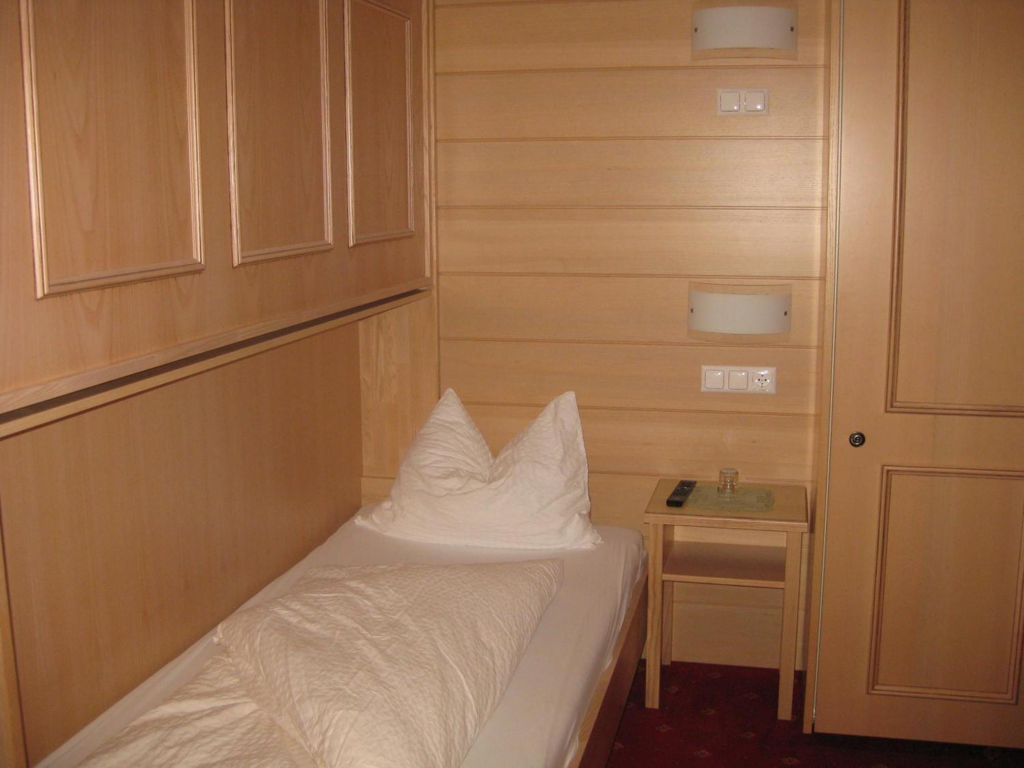 Hotel Kamptalschlössl Plank am Kamp Zimmer foto